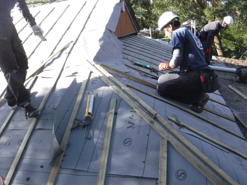 屋根葺き替え工事：鹿屋市名貫町 Ｍ様邸