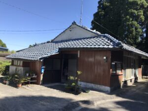 屋根葺き替え工事：鹿屋市輝北町 Ｎ様邸