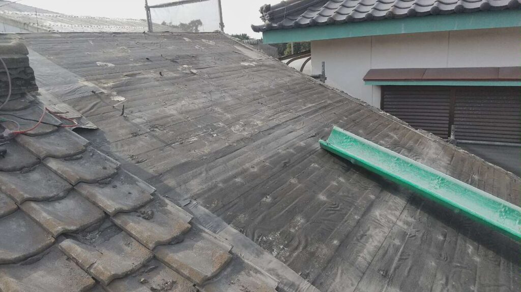 屋根葺き替え工事：垂水市海潟 Ｋ様邸