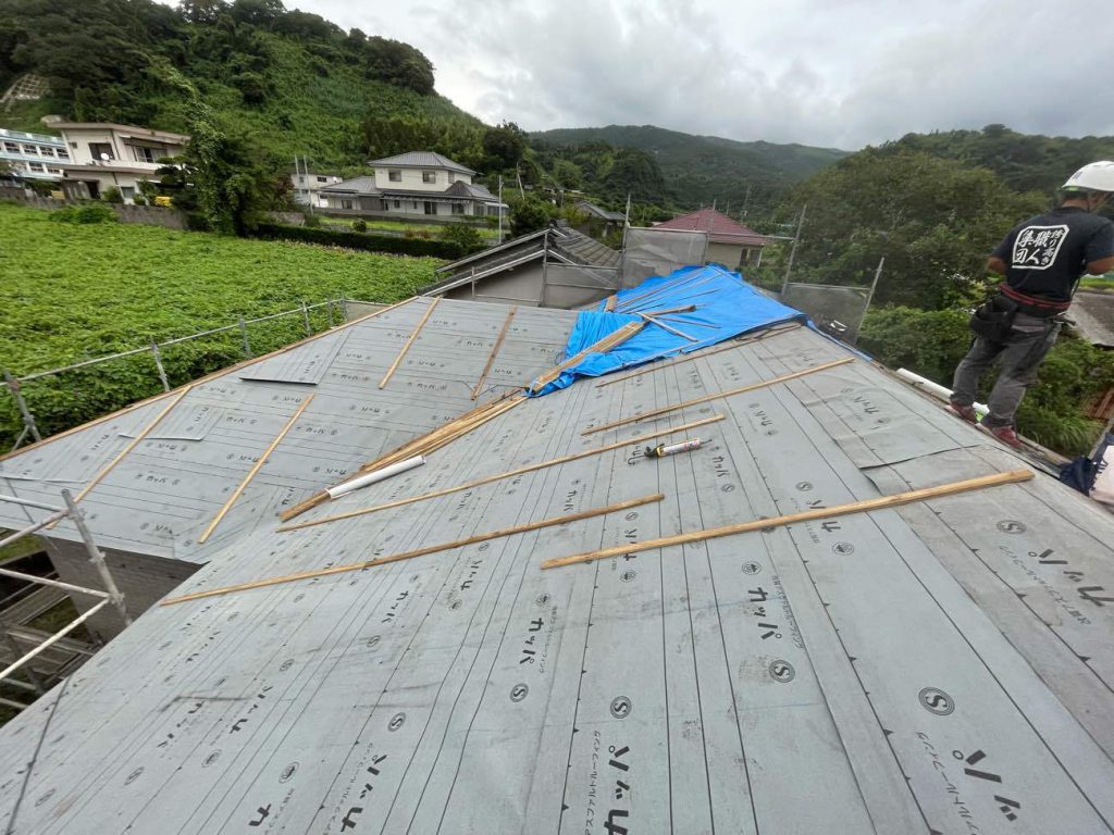 屋根葺き替え工事：垂水市海潟 I様邸