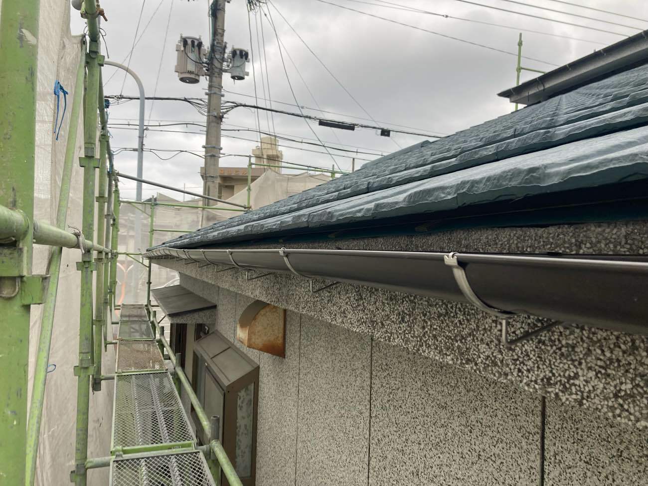 屋根葺き替え＆雨樋交換工事：鹿児島市草牟田S様邸／完成