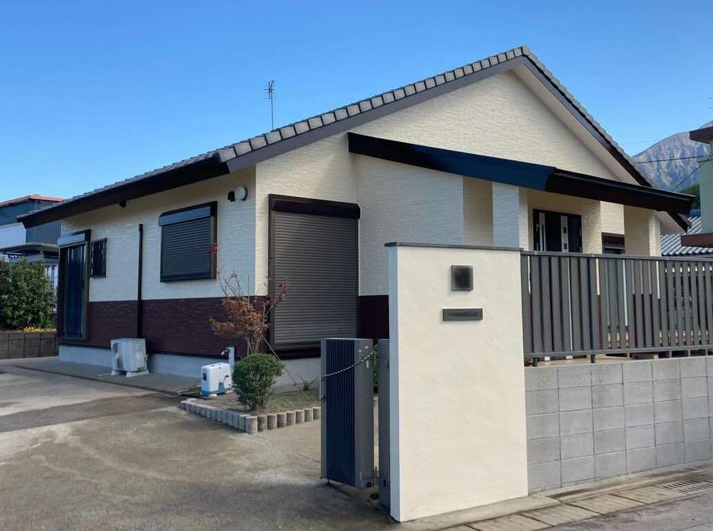 外壁塗装工事：鹿児島市桜島小池町U様邸／完成