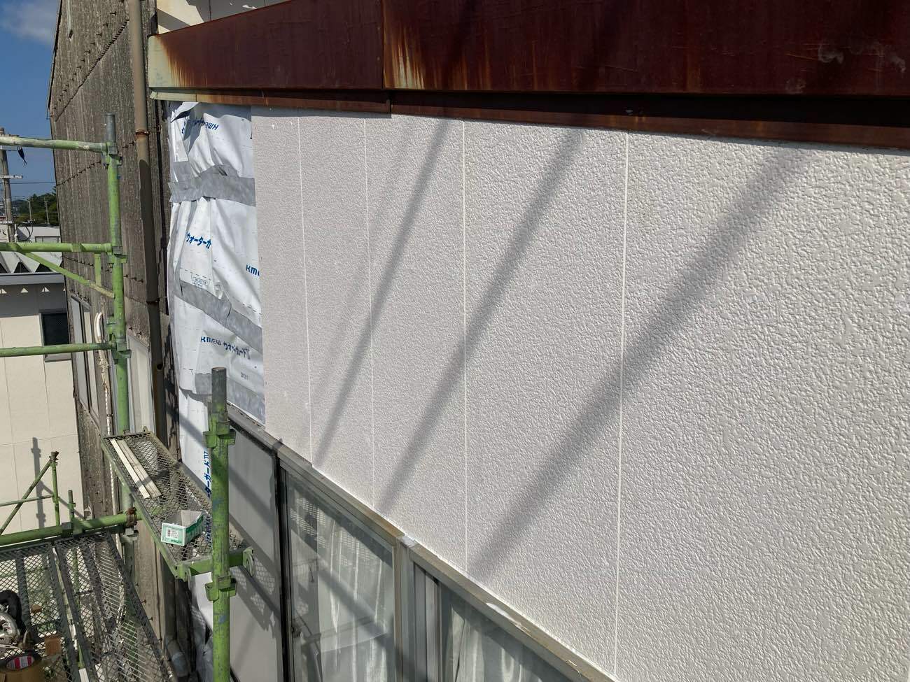 外壁塗装工事＆スレート屋根補修工事：鹿児島市東開町　工場K様／施行中