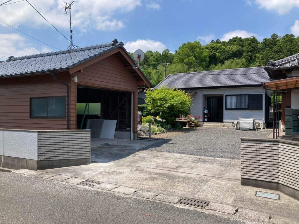 大きな車でも無理なく出入りでき、ドライバーの方にも安心してご利用いただけます。外出や通院など、日常の移動がスマートで快適になりました。