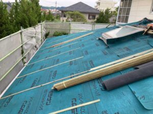 屋根塗装で波型スレート屋根の状態を改善できない場合