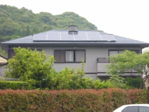 ソーラーパネルの掃除は業者に依頼することが大切