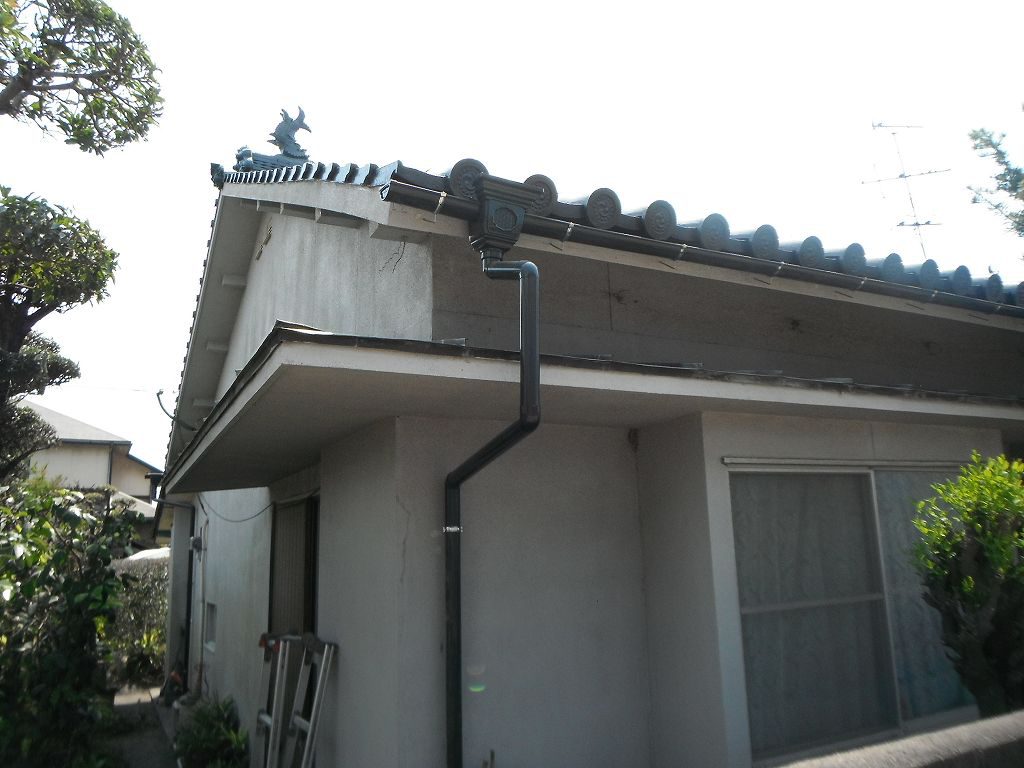 【鹿児島市】で箱樋からの雨漏りに悩まされている方へ！気になる修理方法について解説