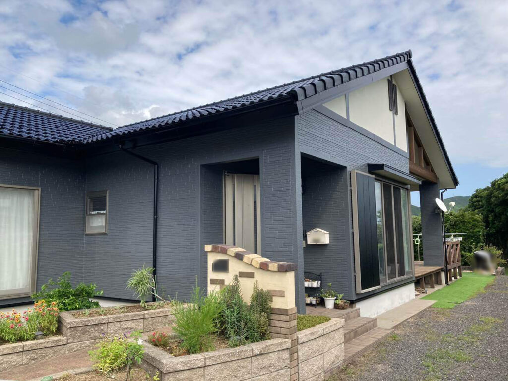 お住まいからの“S.O.S”を見逃さず、ご相談は早めがおすすめ。大切な住まいの健康を守るため、私たちがしっかりサポートします。