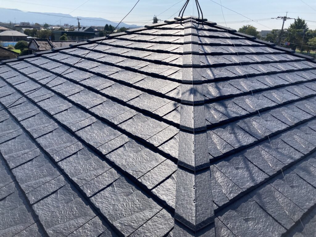 LINEからのご相談でスムーズ対応！ 台風被害による屋根葺き替え・外壁塗装・雨戸交換リフォーム