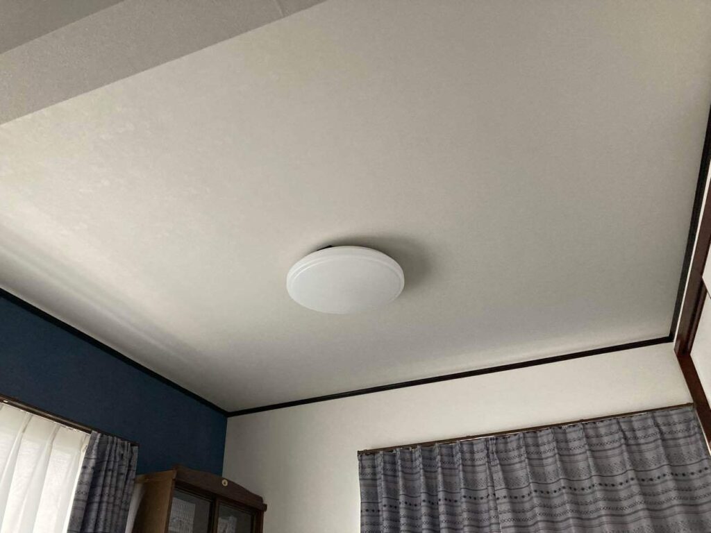 お部屋で安心しておくつろぎいただけるよう、補修跡がわからないほど自然で美しく仕上げました。