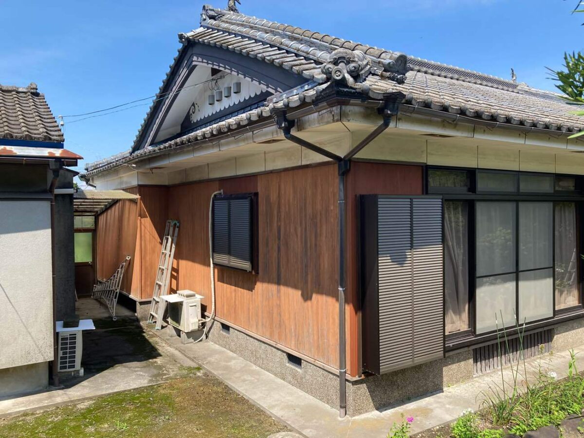 排水不良による雨漏りを解消！｜陶器瓦で叶える屋根の軽量化