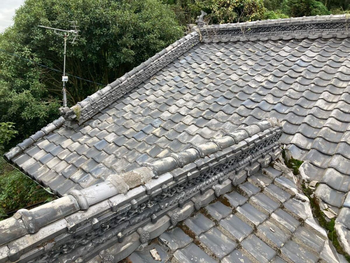 雨漏りを根本から解消｜軒天補修と屋根葺き替えで安心の住まいに