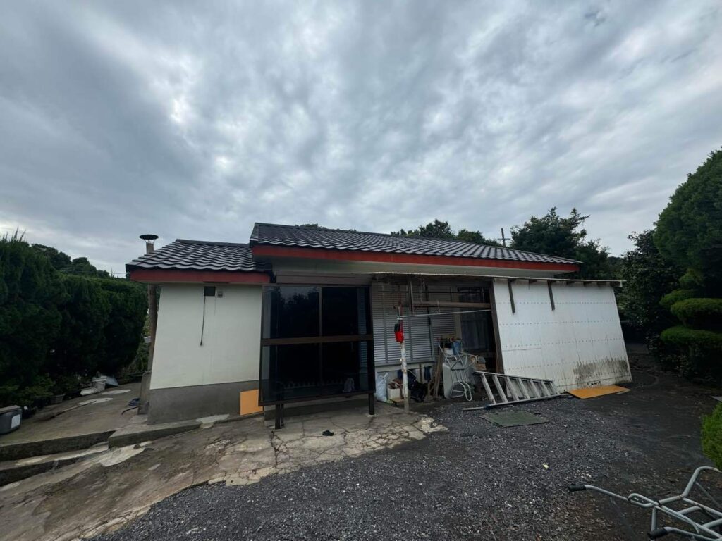 「雅」が彩る、やさしい表情の軽量瓦屋根へ｜沿岸部でも長く安心の屋根に